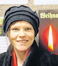 Die Schweizerin Angelika Meier beim
Weihnachtskonzert 2013 (Foto: Heiko Schulze) Die Schweizerin Angelika Meier
beim Weihnachtskonzert 2013 (Foto: Heiko Schulze)